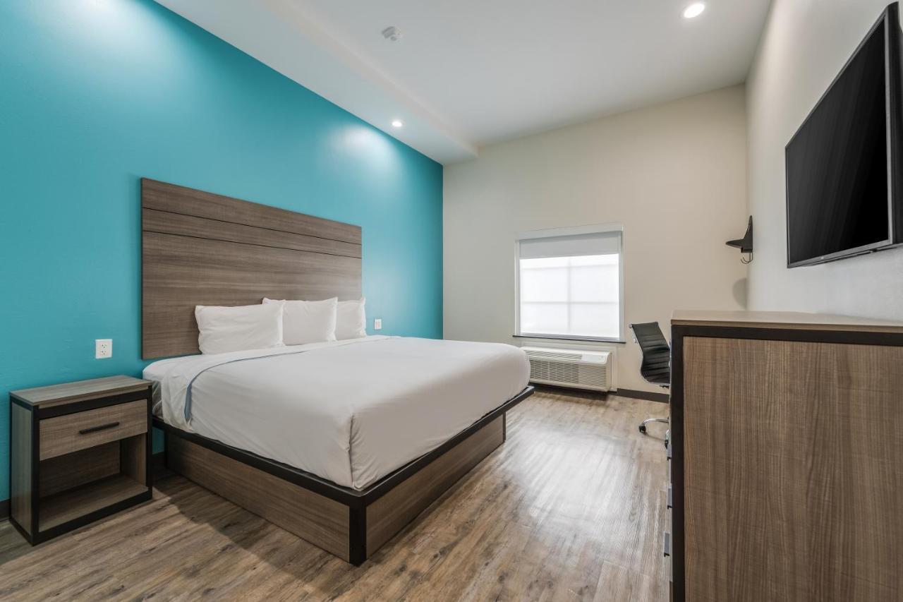 Red Lion Inn & Suites Кейти Екстериор снимка