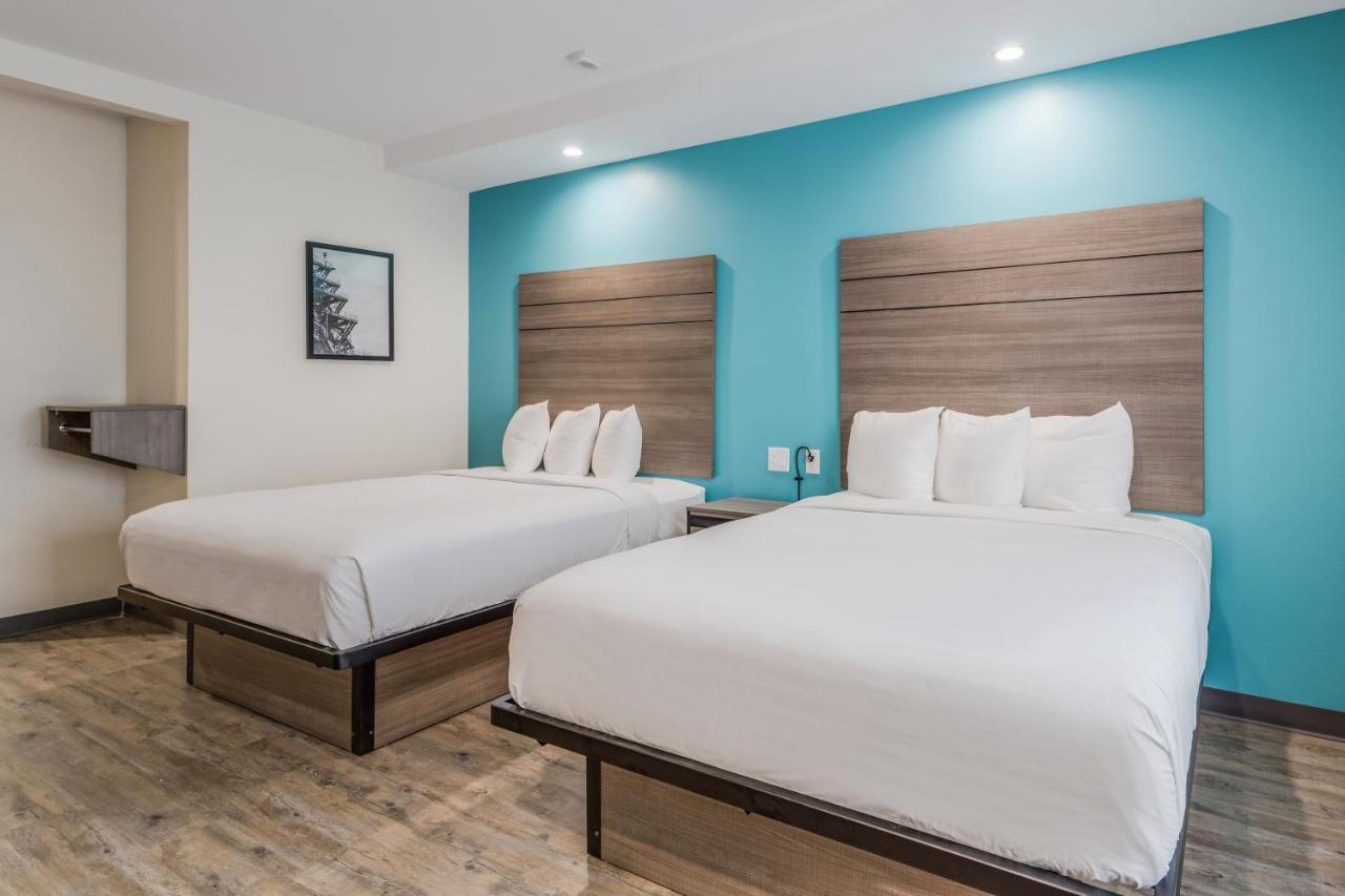 Red Lion Inn & Suites Кейти Екстериор снимка