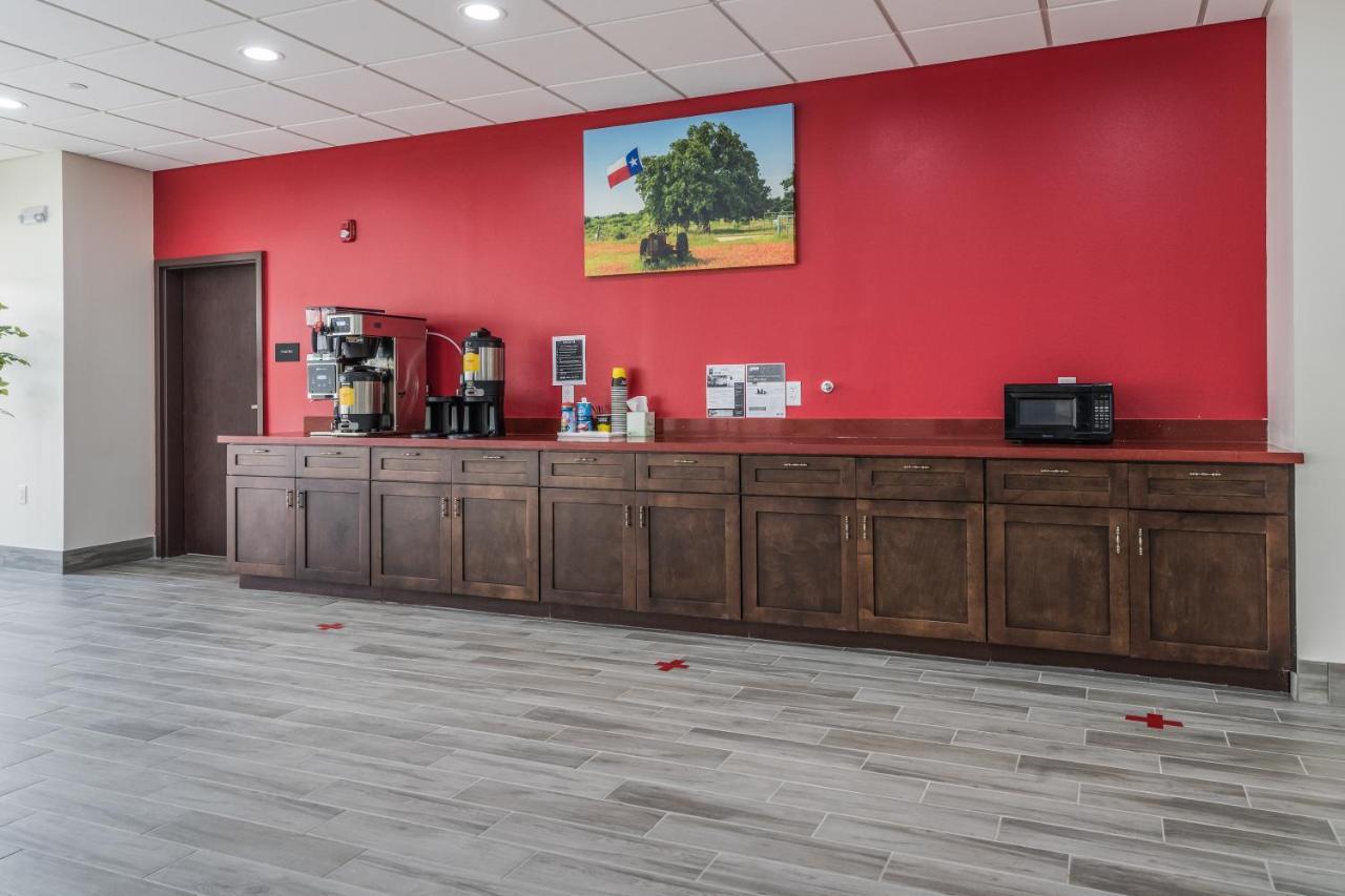 Red Lion Inn & Suites Кейти Екстериор снимка